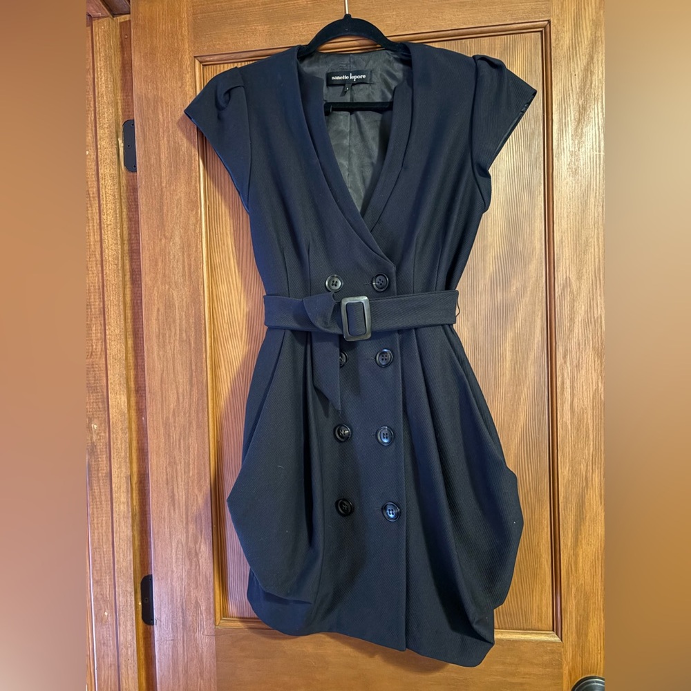 Nanette Lepore Casino Royale double-breasted belted cap sleeve dress black Sz 6